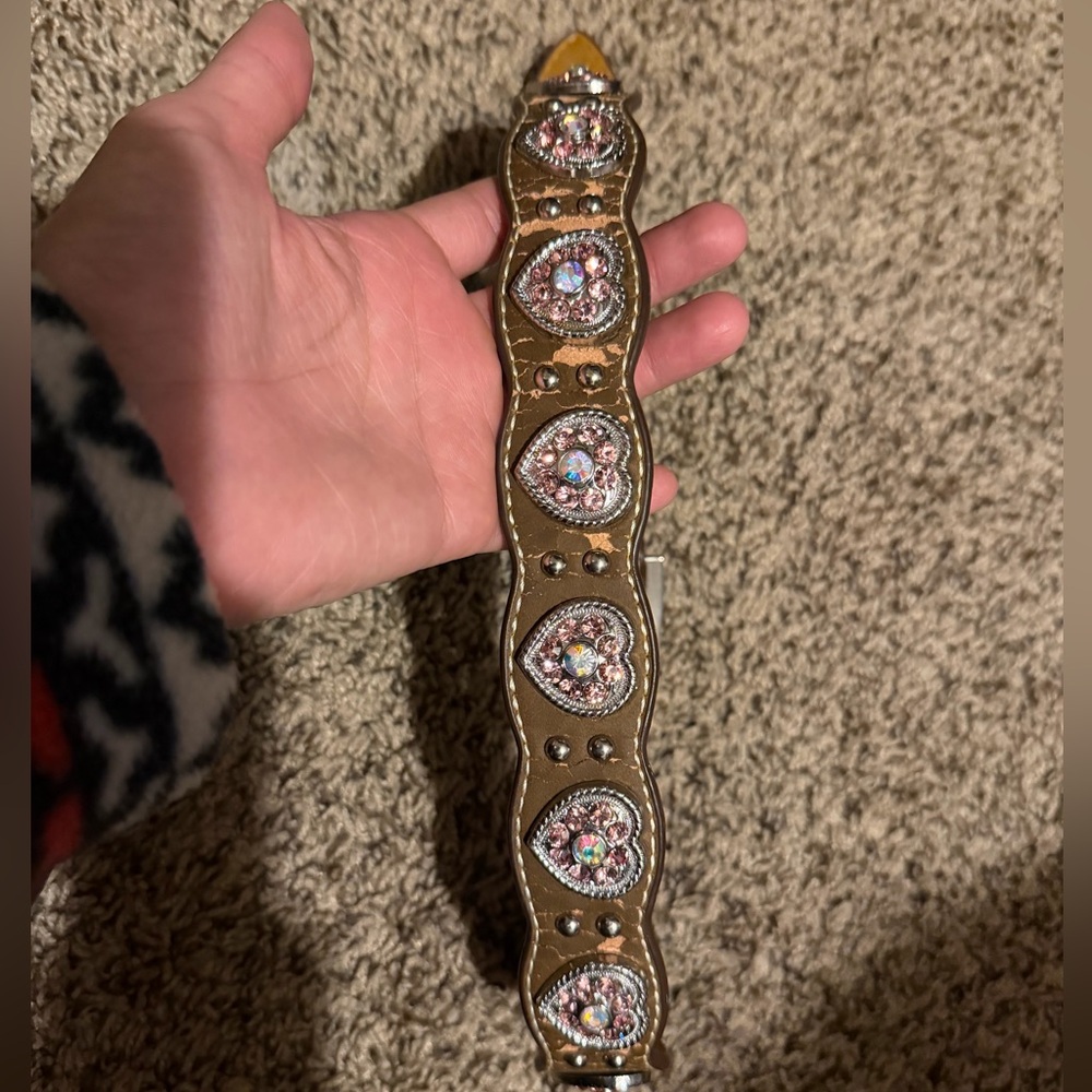 Gold Belt with Heart Accents